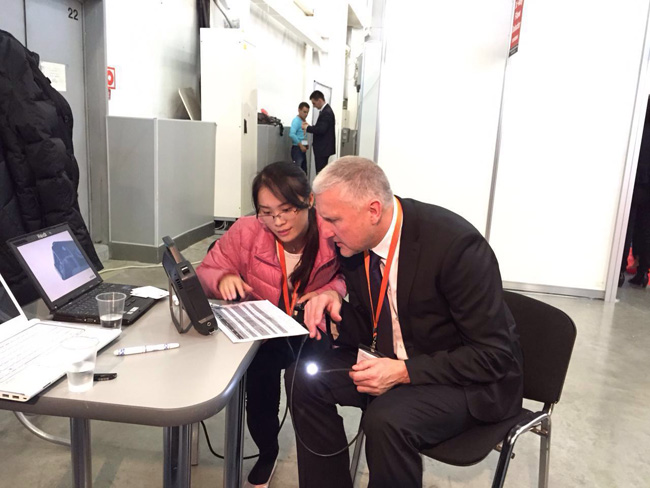 俄羅斯工業(yè)無損檢測(cè)展覽會(huì)上一顯身手的SIE系列便攜式工業(yè)視頻內(nèi)窺鏡