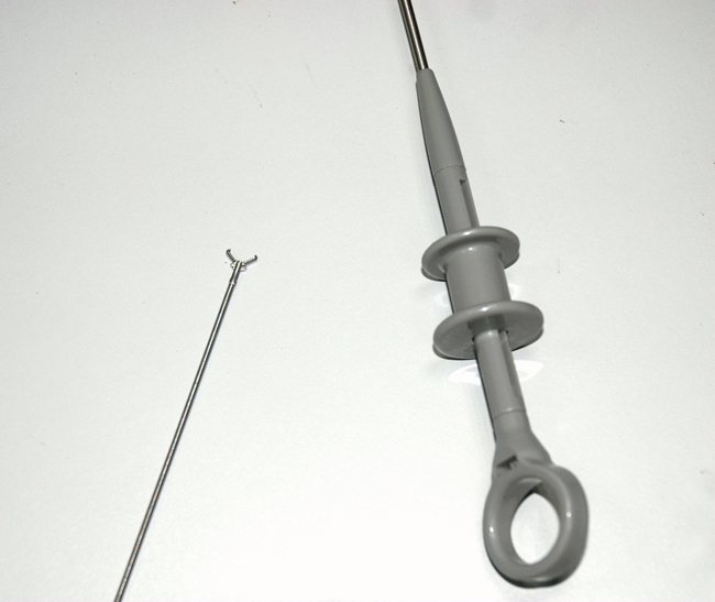 工業(yè)內(nèi)窺鏡由于它的特殊尺寸設(shè)計，可以讓我們不破壞被檢測物體的表面簡便、準確地觀察物體內(nèi)部表面結(jié)構(gòu)或工作狀態(tài)。